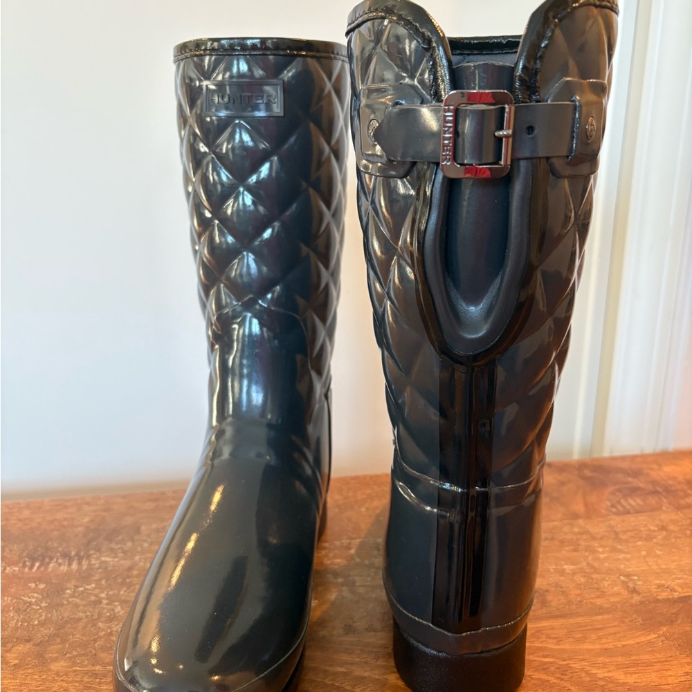 HUNTER Refined High Gloss Quilted Short Waterproof Rain Boot (Women)